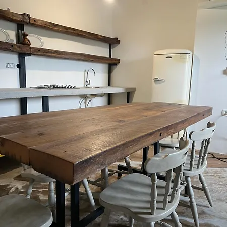 Apartment Hramisce, Botega *